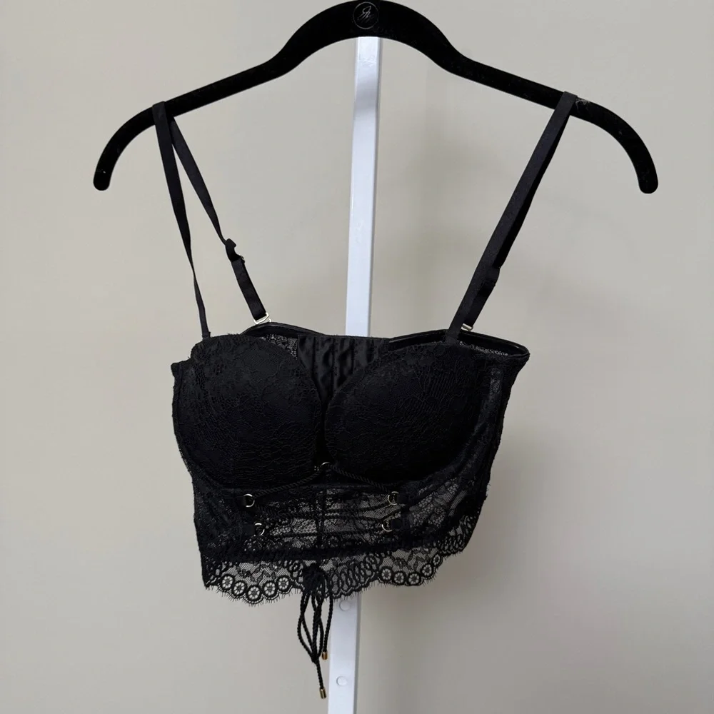 Intimissimmi Elegant Black Lace Bralette size 34B - Picture 1 of 4